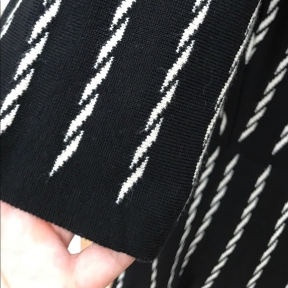 Fit and Flare A line Sweater Dress with Sleeves - M (Never Worn!) - Picture 4 of 7